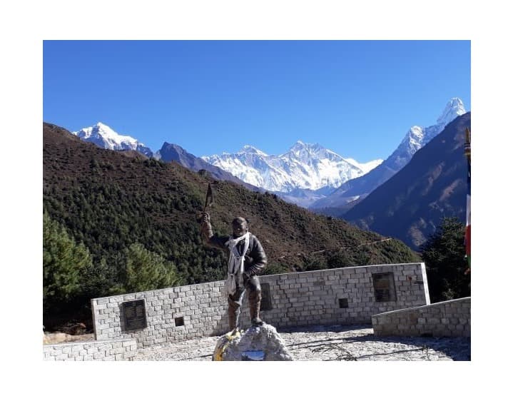 Everest Luxury Trek