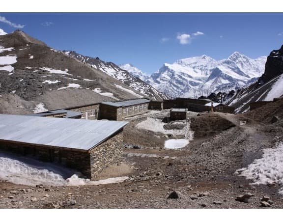 Short Annapurna circuit Trekking