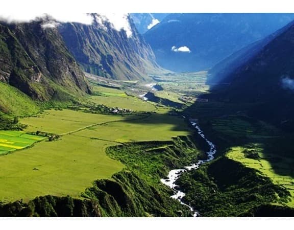 Tsum Valley Trek