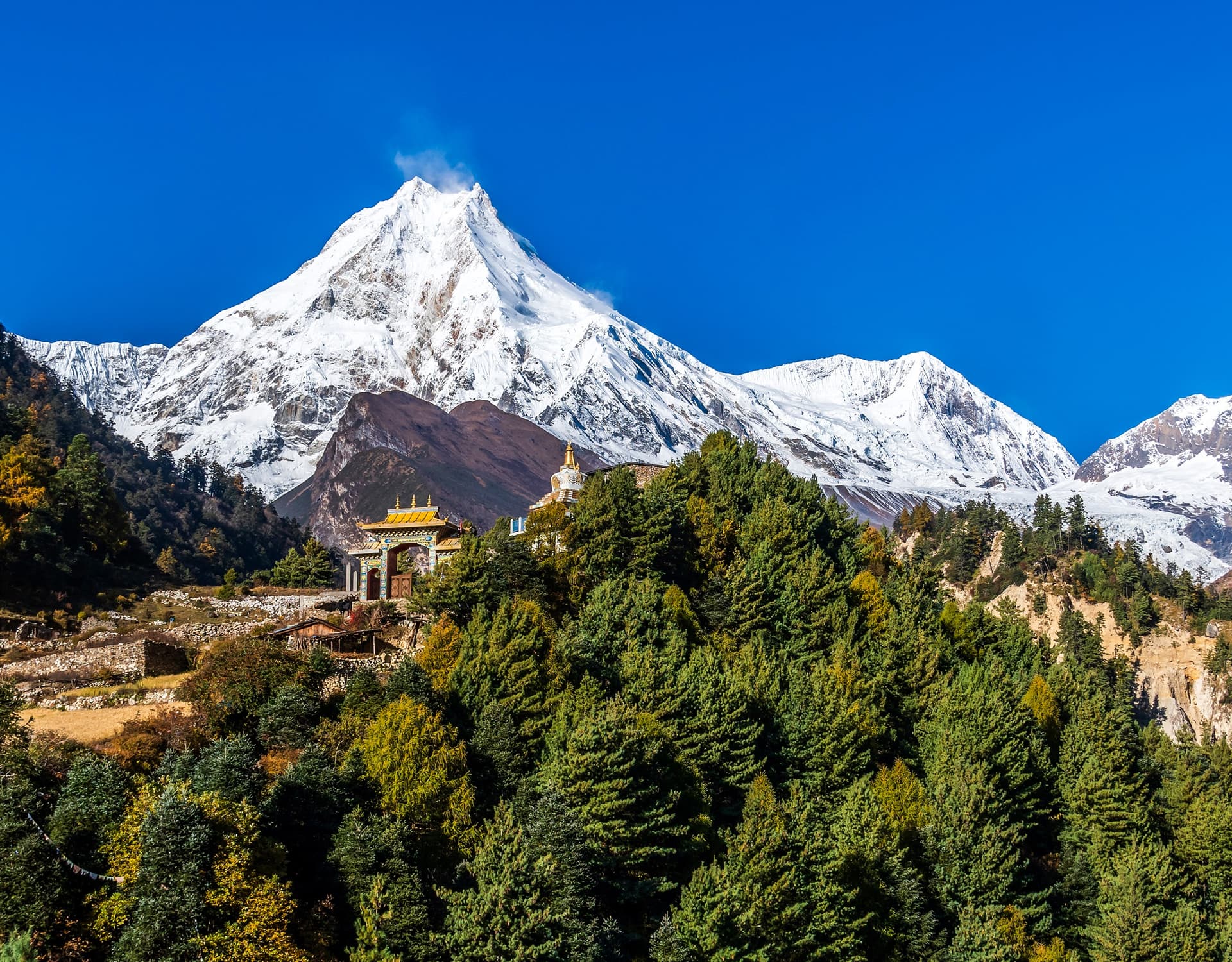 The Honest Truth: Manaslu Circuit Trek vs Annapurna Circuit Trek in 2026