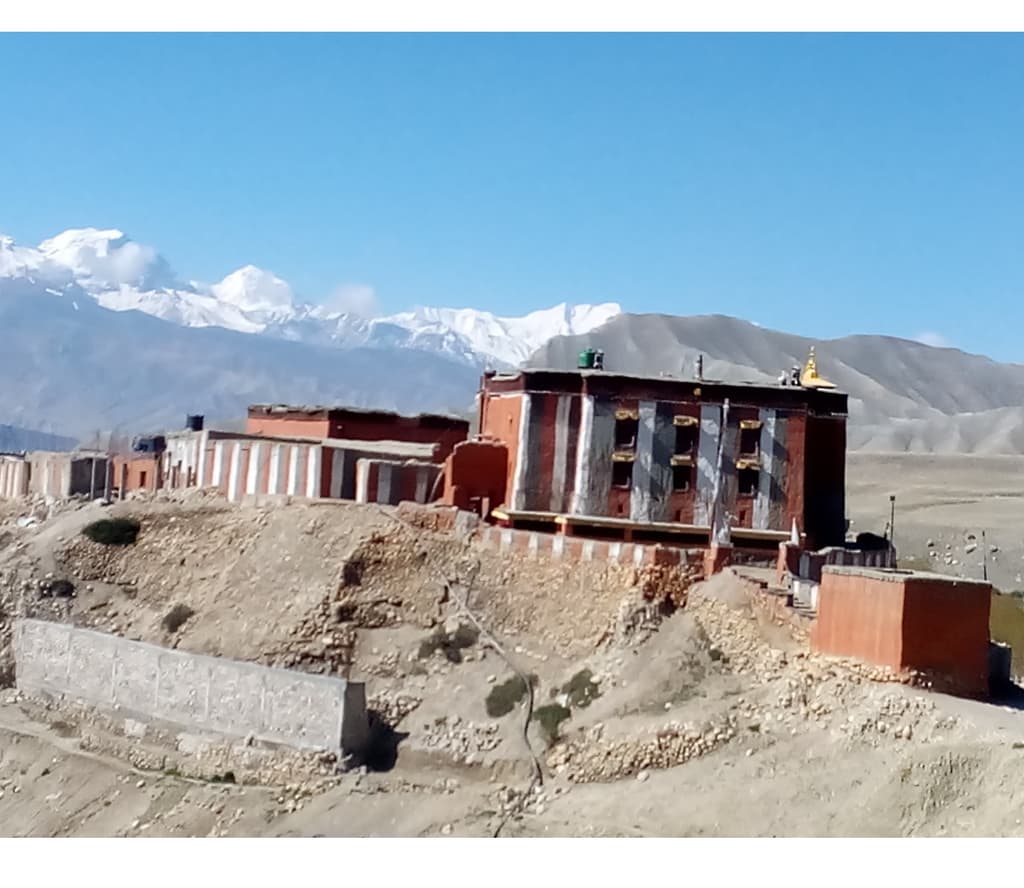 Upper Mustang Trek – Complete Travel Guide